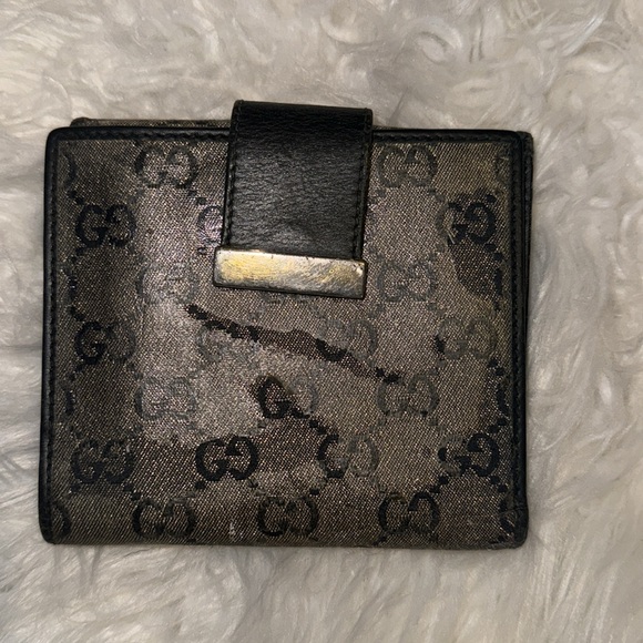2 Gucci rehab wallets - Picture 11 of 16